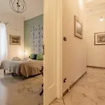 לינה וארוחת בוקר Massimocentro פלרמו