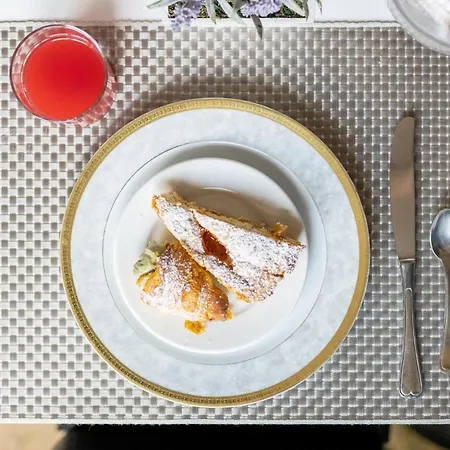 Alojamento de Acomodação e Pequeno-almoço Massimocentro Palermo