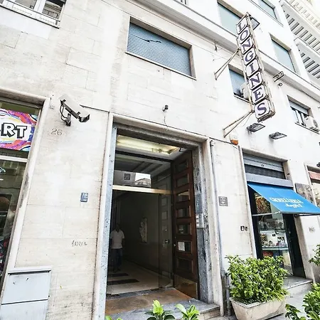 Alojamento de Acomodação e Pequeno-almoço Massimocentro 4*