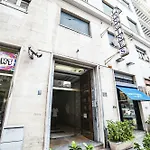Bed & Breakfast Massimocentro 4*
